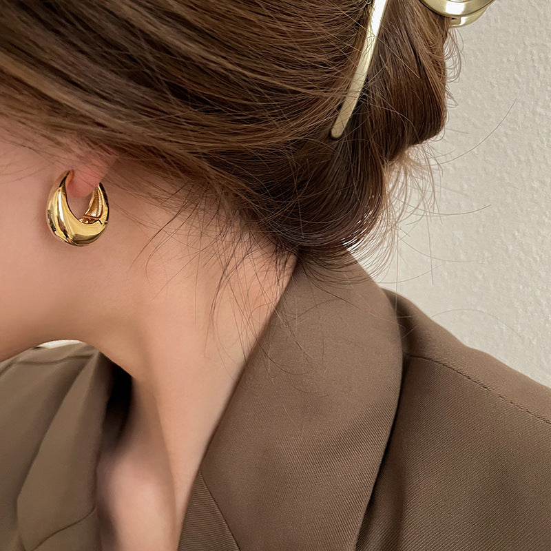 Fashion Metal Smooth Big Oval Stud Earrings for Women Exaggerated Hollow Ball Geometric Ear Buckle Earring Jewelry Gift