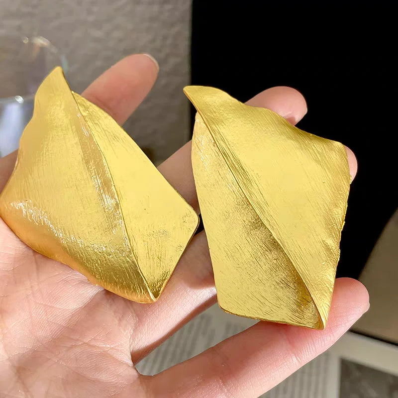 Vintage Metal Texture Irregular Leaf-shaped Geometric Large Earring for Women Statement Chunky Trend Jewelry  New