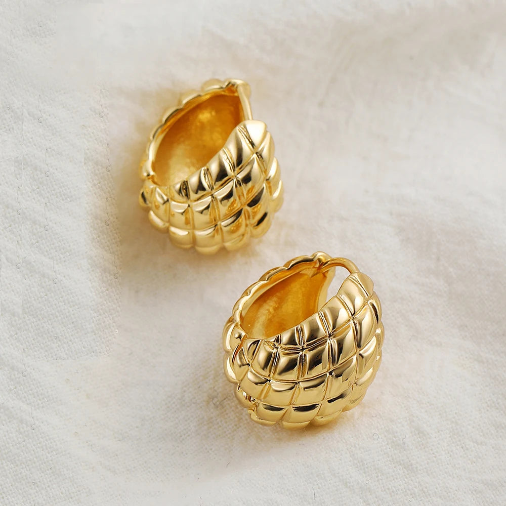 Creative Pineapple Shape Chunky Hoop Earrings for Women Gold Plated Round Circle Wide Thick Statement Earrings Jewelry Gift