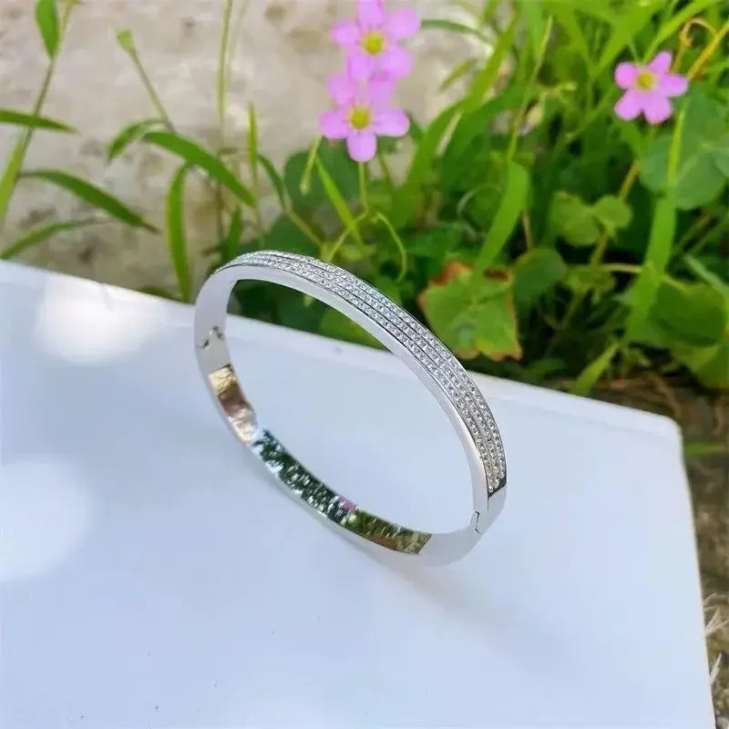 ✨ Luxury Gold Zircon Bangle - Classic Stainless Steel Bracelet for Women