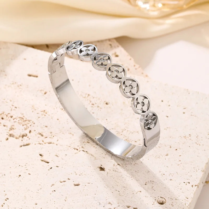 Heart CZ Bangle  Unisex Stainless Steel Cuff Bracelet for Women & Men