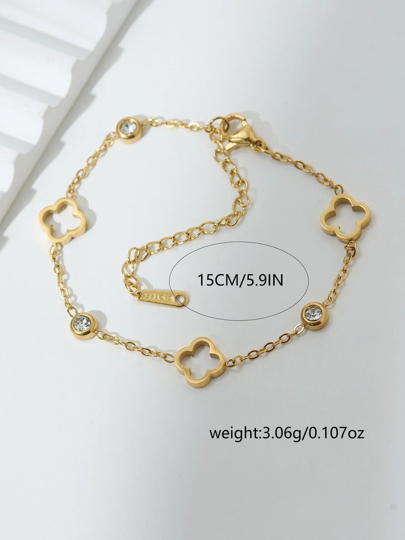 1 Piece Elegant Niche Luxury Triple Flower Bracelet  Daily Wear Gift for Friends Holiday Gift Women