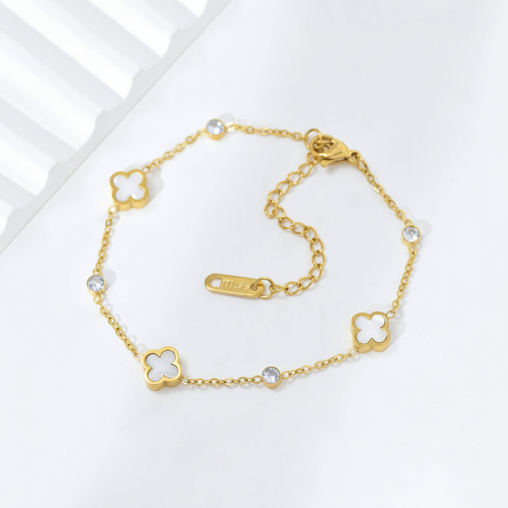 Lucky leaf  Luxury Fashion Flower Decor Bracelet For Women For Daily Decoration Gifts for Friends Mom Gifts Party Favors Jewelry