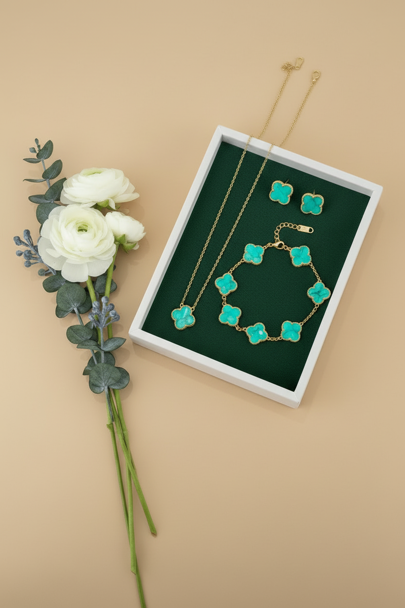Green Clover Luxury White